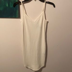 White bodycon dress